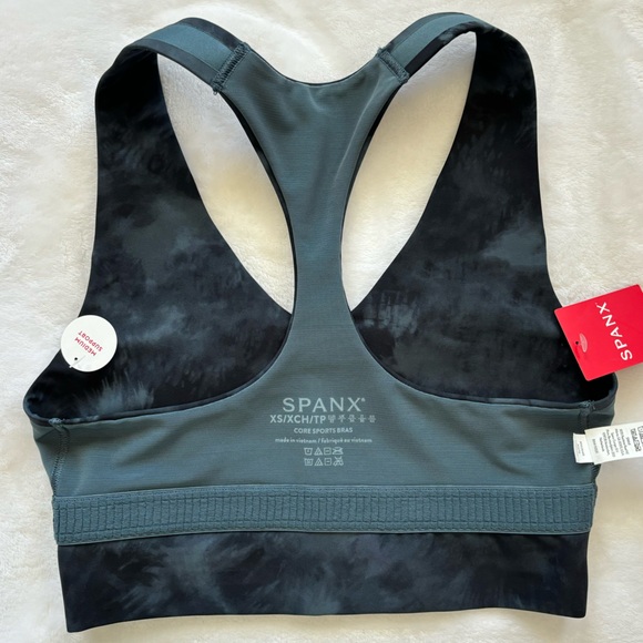 Spanx Medium Impact Printed Longline Sports Bra--XS - Picture 8 of 14